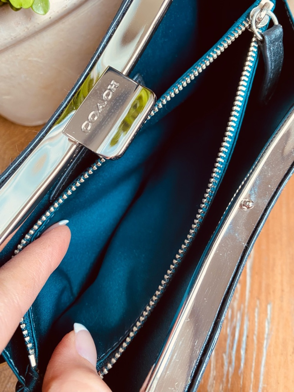 Coach 2013 Madison Croc Embossed Glitter Evening Clutch - Picture 10 of 12